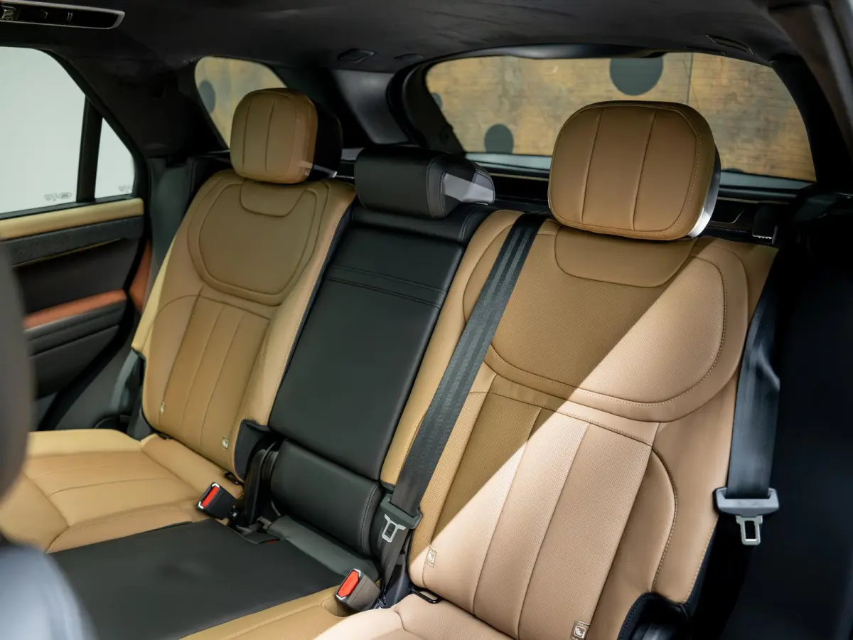 3.0 P550e Autobiography Edition PHEV | Koelbox | Achterasbest. | 23 inch | Trekhaak |