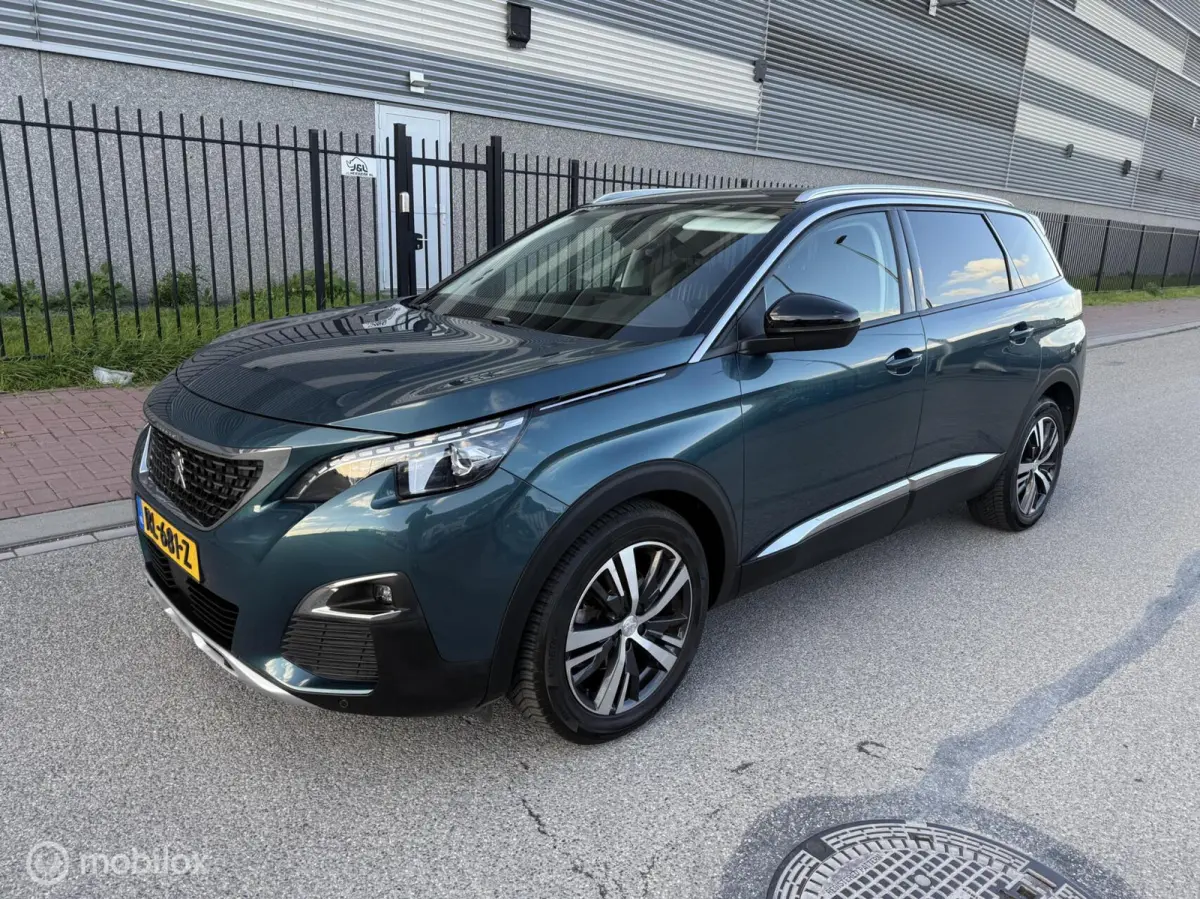 1.2 Allure 7 personen Automaat