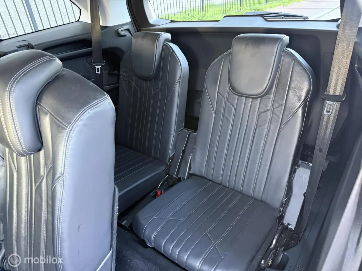 1.2 Allure 7 personen Automaat