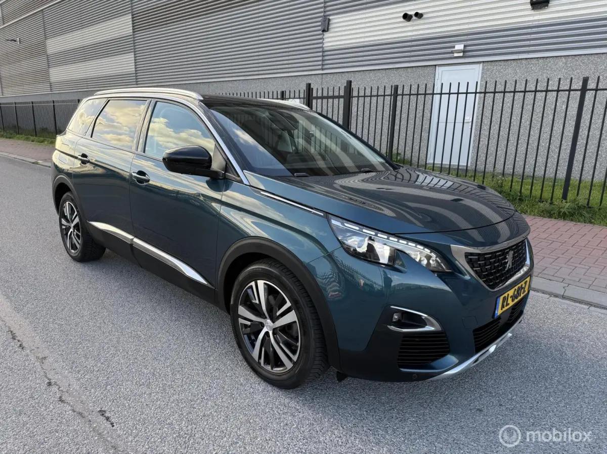 1.2 Allure 7 personen Automaat