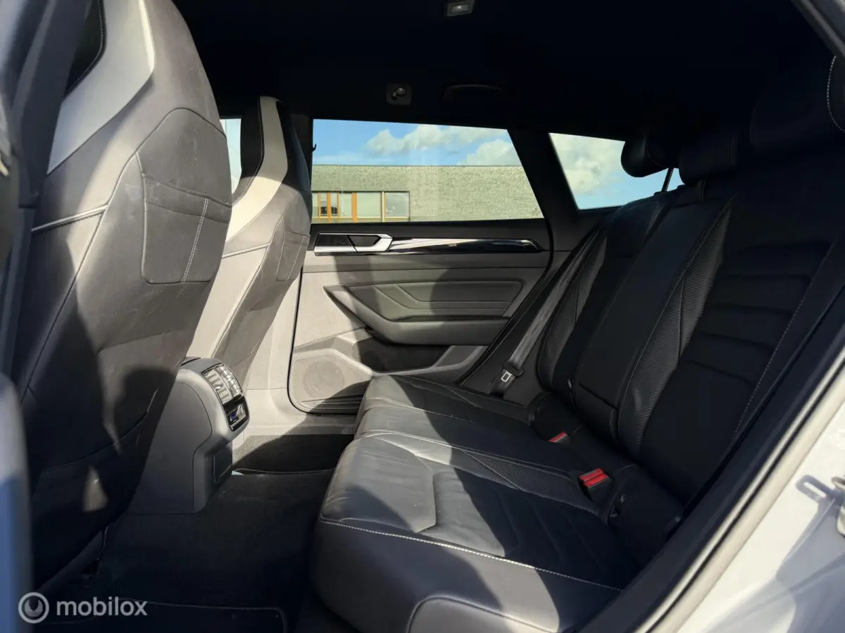 1.4 TSI PHEV R-Line/Leder/Memory/IQ/ACC 1.4 TSI eHybrid R-Line Business+