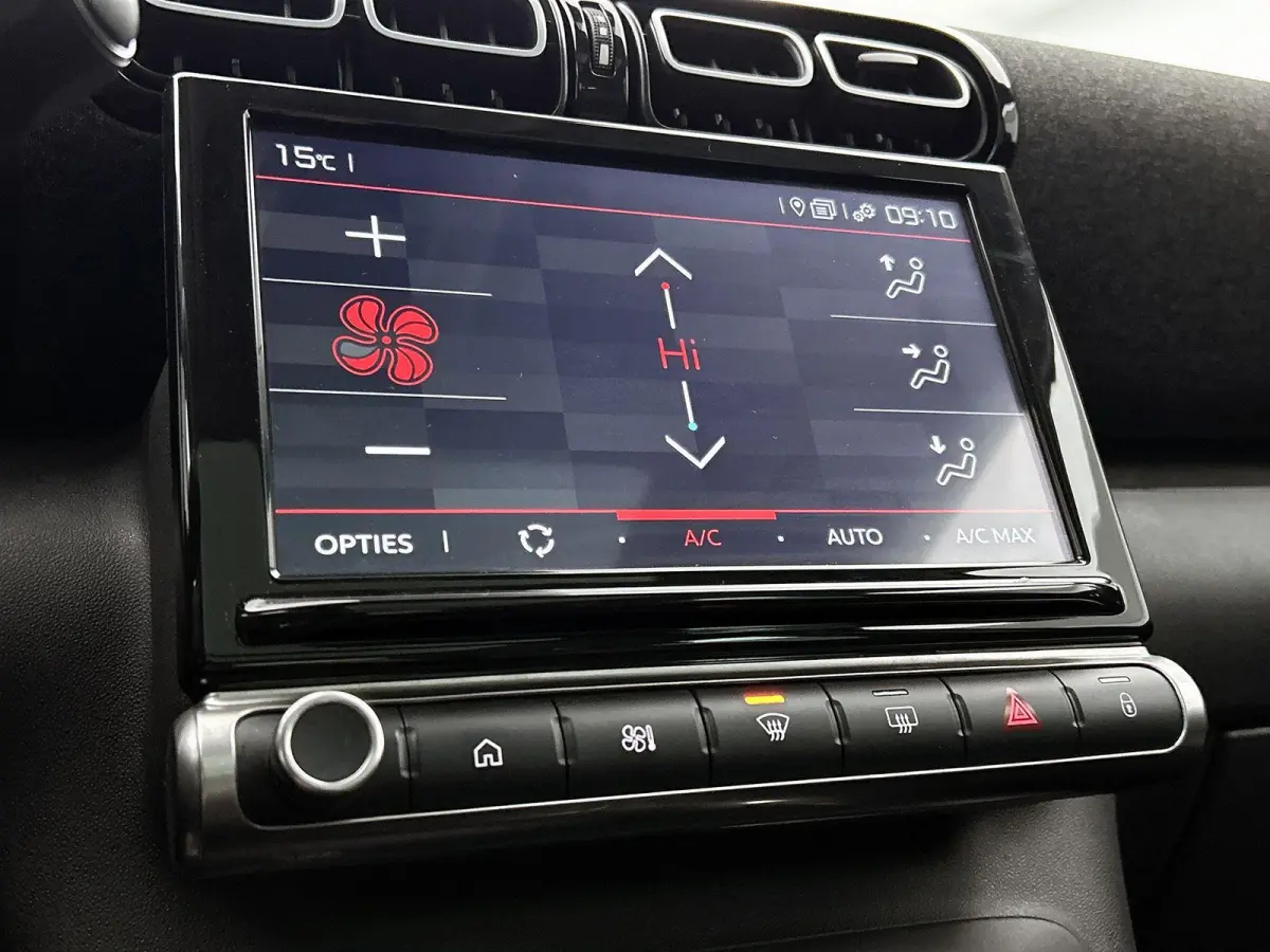 1.2 130pk Shine Automaat | Schuif-/Kanteldak | 17"LMV | Navigatie | Climate Control | Cruise Control | Camera | Parkeersensoren | Armsteun Voor |