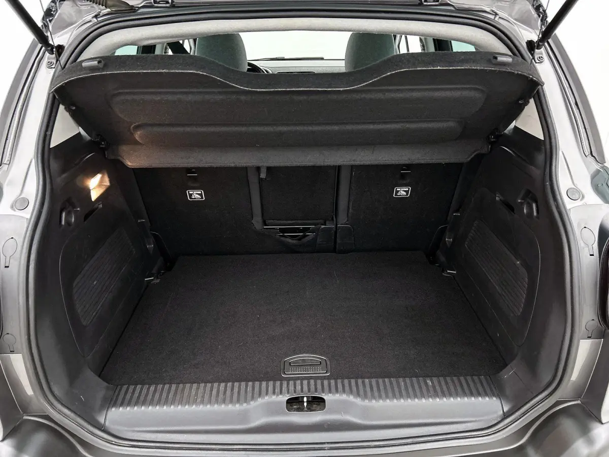 1.2 130pk Shine Automaat | Schuif-/Kanteldak | 17"LMV | Navigatie | Climate Control | Cruise Control | Camera | Parkeersensoren | Armsteun Voor |