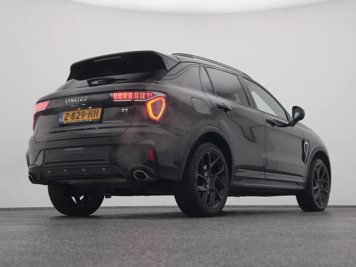 1.5 Plug-in Hybrid | 360° | BLACK | ZWARTE HEMEL | STUURVERWARMING | NLD AUTO