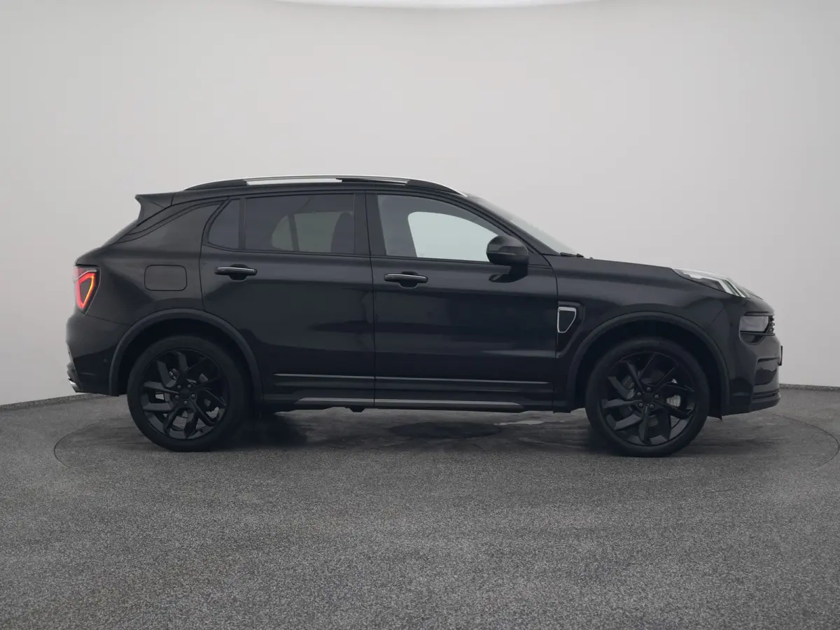 1.5 Plug-in Hybrid | 360° | BLACK | ZWARTE HEMEL | STUURVERWARMING | NLD AUTO