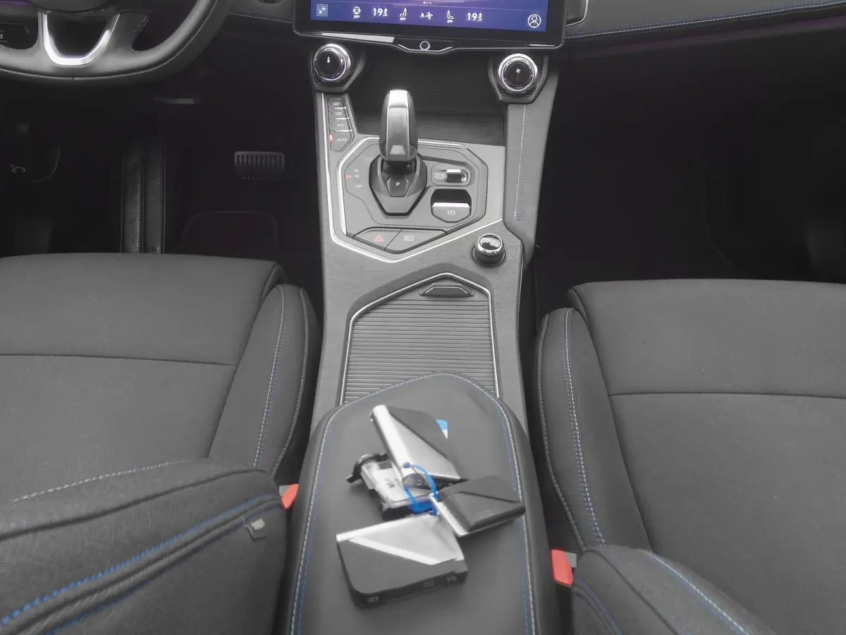 1.5 Plug-in Hybrid | 360° | BLACK | ZWARTE HEMEL | STUURVERWARMING | NLD AUTO