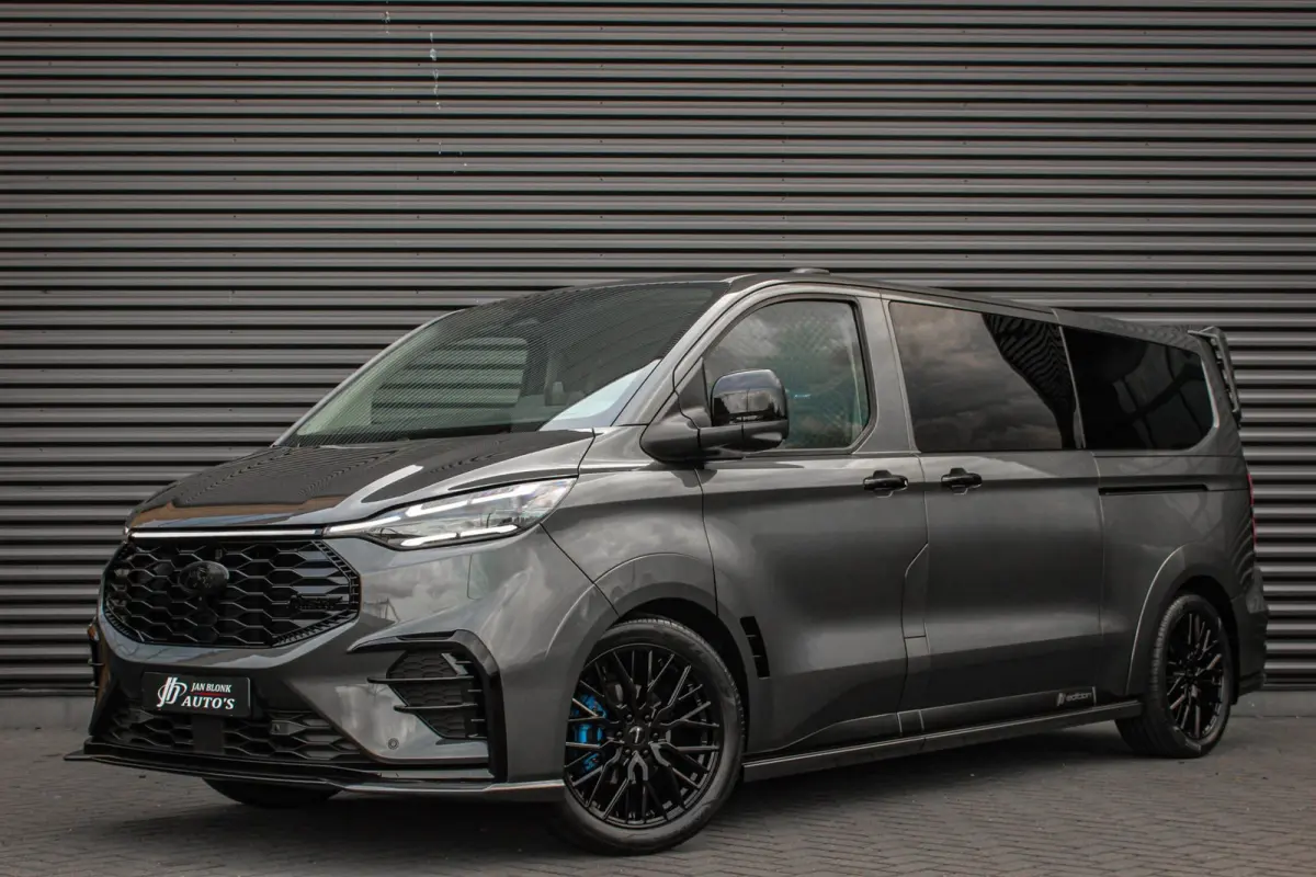 320 L2H1 MS-RT 71kWh 286PK DC DUBBEL CABINE / KUIPSTOELEN / DIRECT RIJDEN / NAVIGATIE / BLACK OPS/JB-EDITION