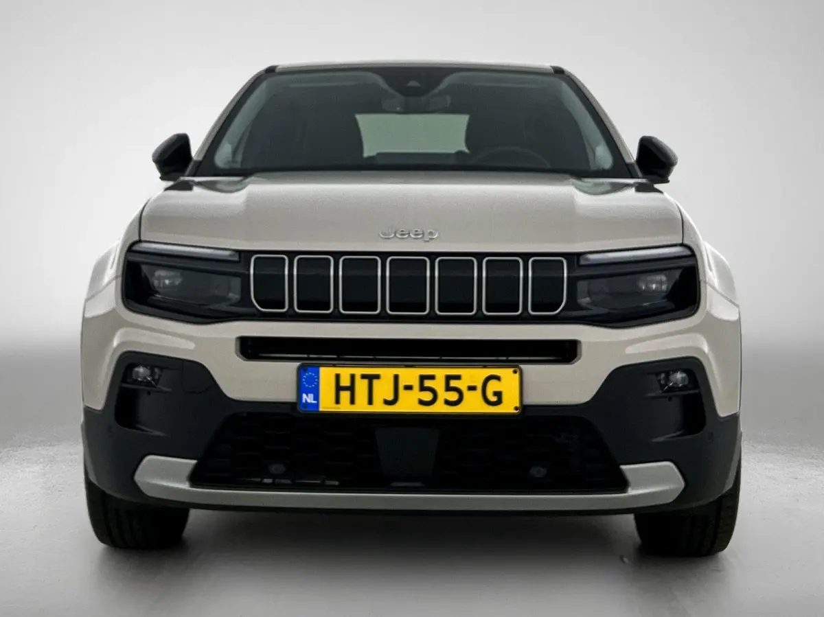 Avenger 156pk 54 kWh Automaat ACCU 97,9% | 3-Fase | Elektrische Achterklep | Dodehoekdetectie | Adaptieve Cruise Control | 18"LMV | LED | Navigatie | Apple Carplay/Android Auto |