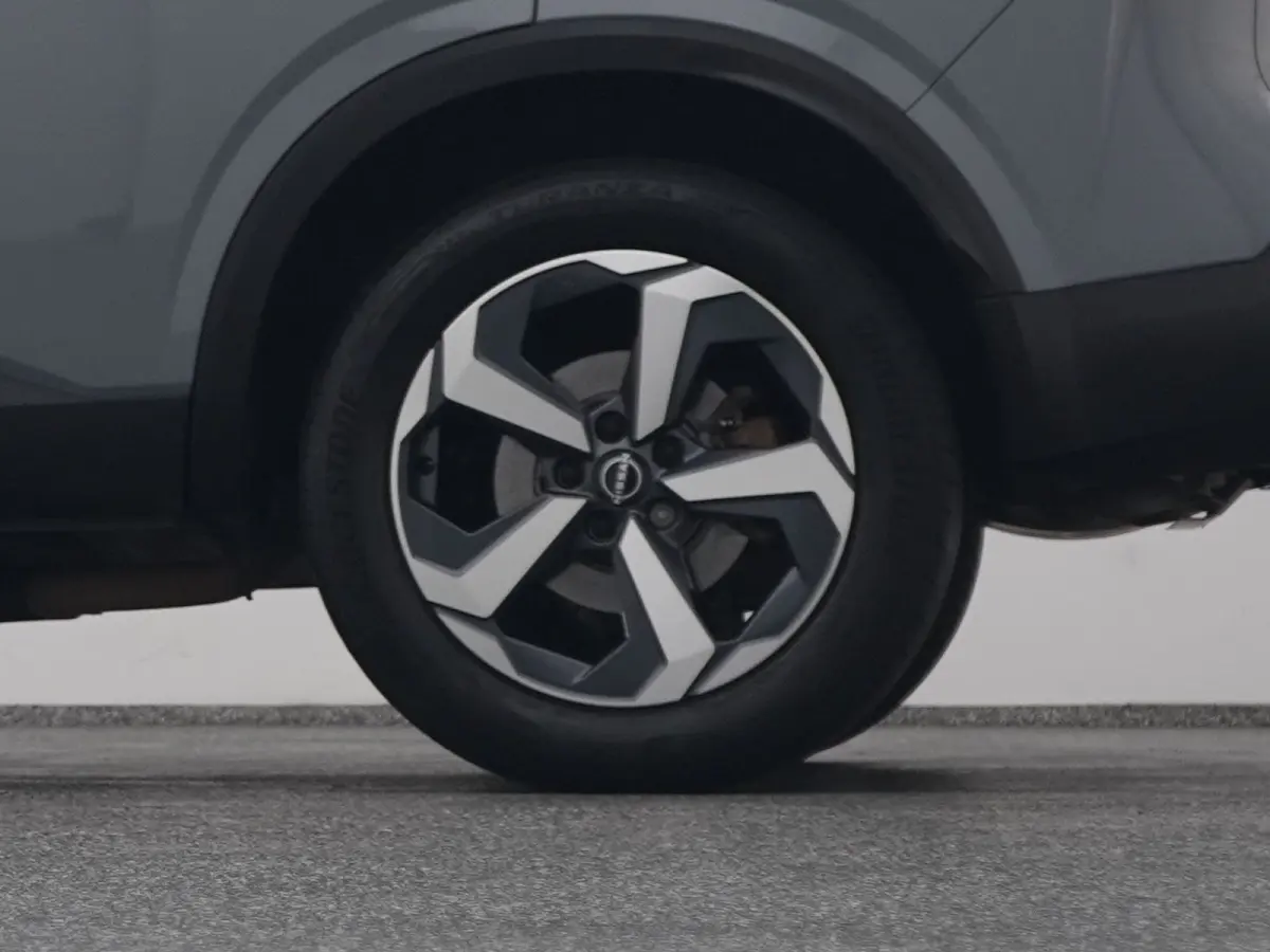 1.5 e-Power Business Design | CAMERA | ADAPTIVE | KEYLESS