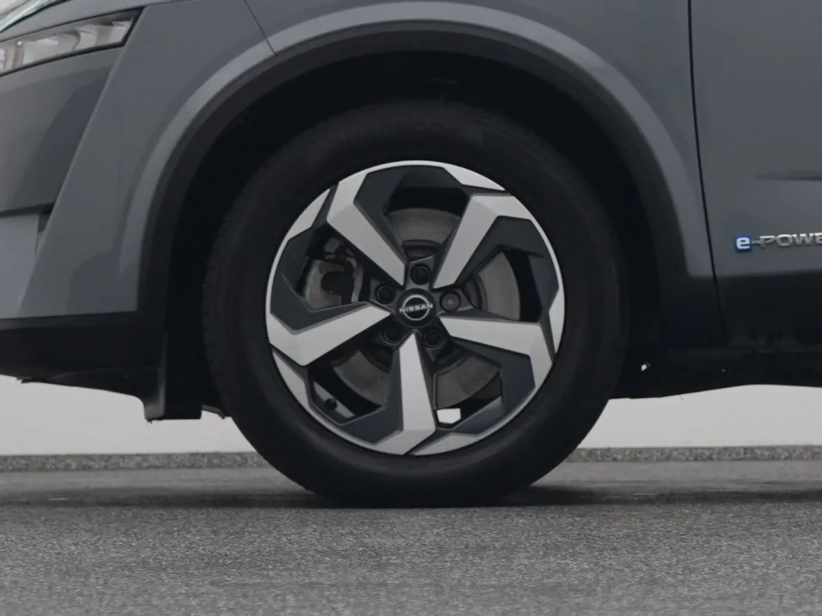 1.5 e-Power Business Design | CAMERA | ADAPTIVE | KEYLESS