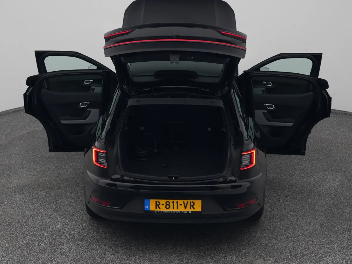 Long Range Single Motor 78 kWh | CAMERA | KEYLESS