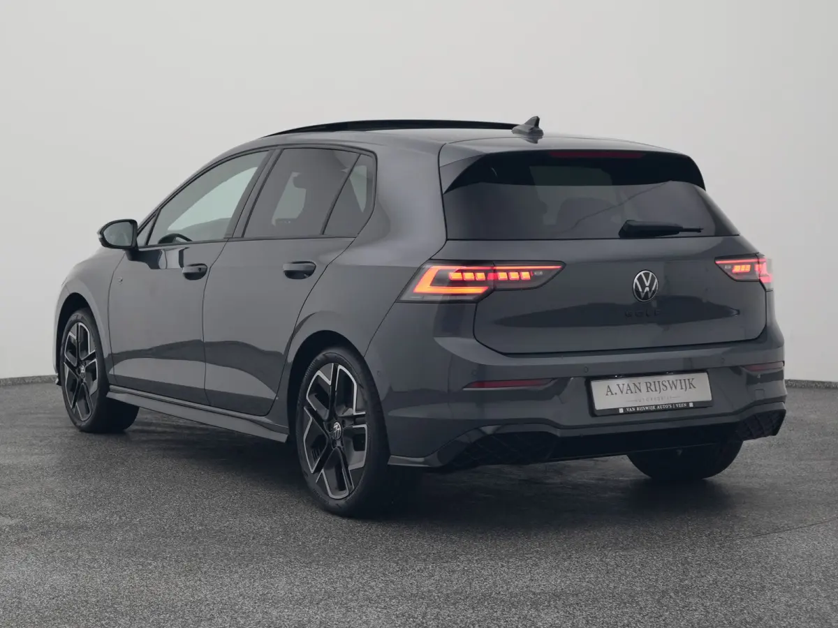 1.5 eTSI R-Line NEW | PANO | CAMERA | ADAPTIVE | STOEL- EN STUURVERW.