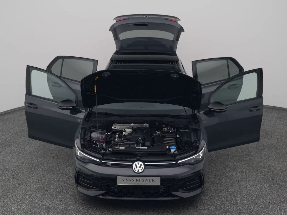 1.5 eTSI R-Line NEW | PANO | CAMERA | ADAPTIVE | STOEL- EN STUURVERW.