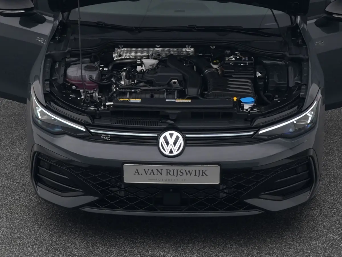 1.5 eTSI R-Line NEW | PANO | CAMERA | ADAPTIVE | STOEL- EN STUURVERW.