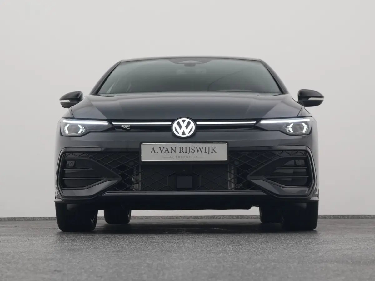 1.5 eTSI R-Line NEW | PANO | CAMERA | ADAPTIVE | STOEL- EN STUURVERW.