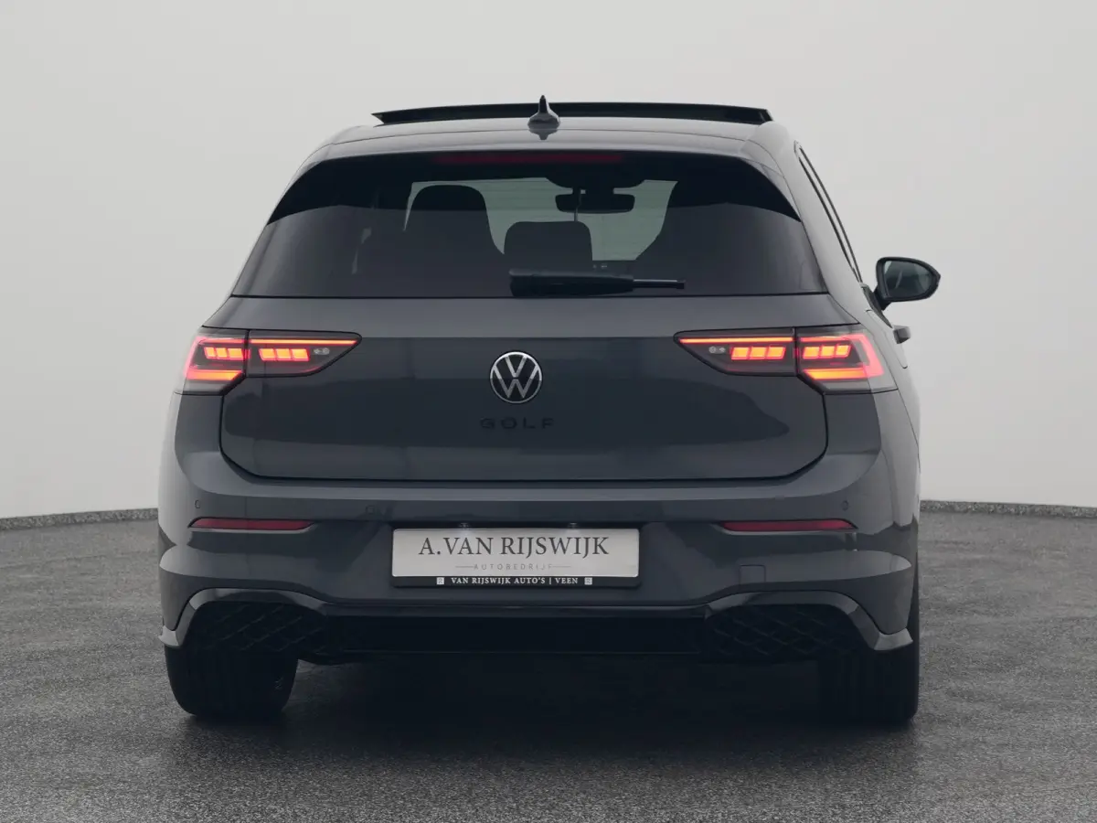 1.5 eTSI R-Line NEW | PANO | CAMERA | ADAPTIVE | STOEL- EN STUURVERW.