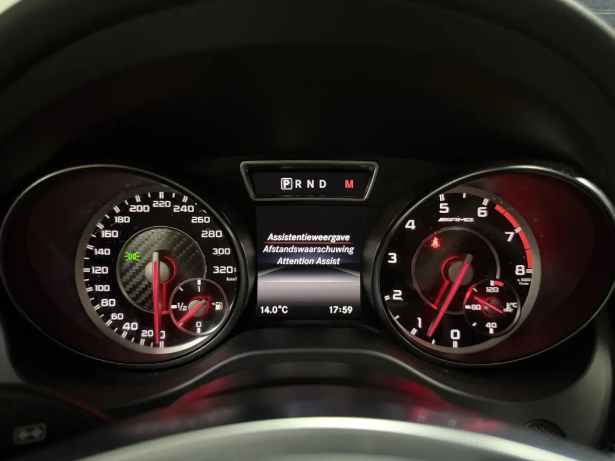 CLA 45 AMG BRABUS LOOK PANO KUIPSTOELEN