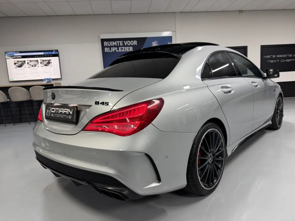 CLA 45 AMG BRABUS LOOK PANO KUIPSTOELEN