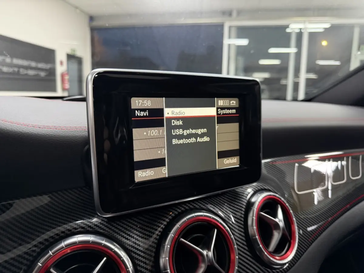 CLA 45 AMG BRABUS LOOK PANO KUIPSTOELEN