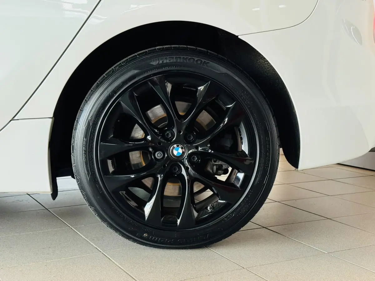225xe iPerformance*Navigatie*Stoelverwarming*Half leder*Cruise Control*