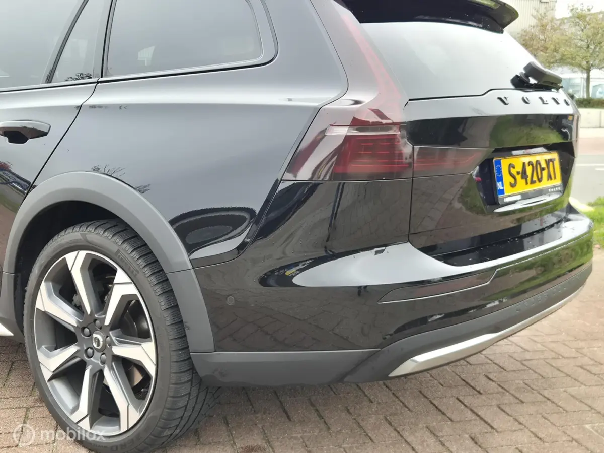 2.0 B5 AWD Ultimate Polestar|Pano|360°