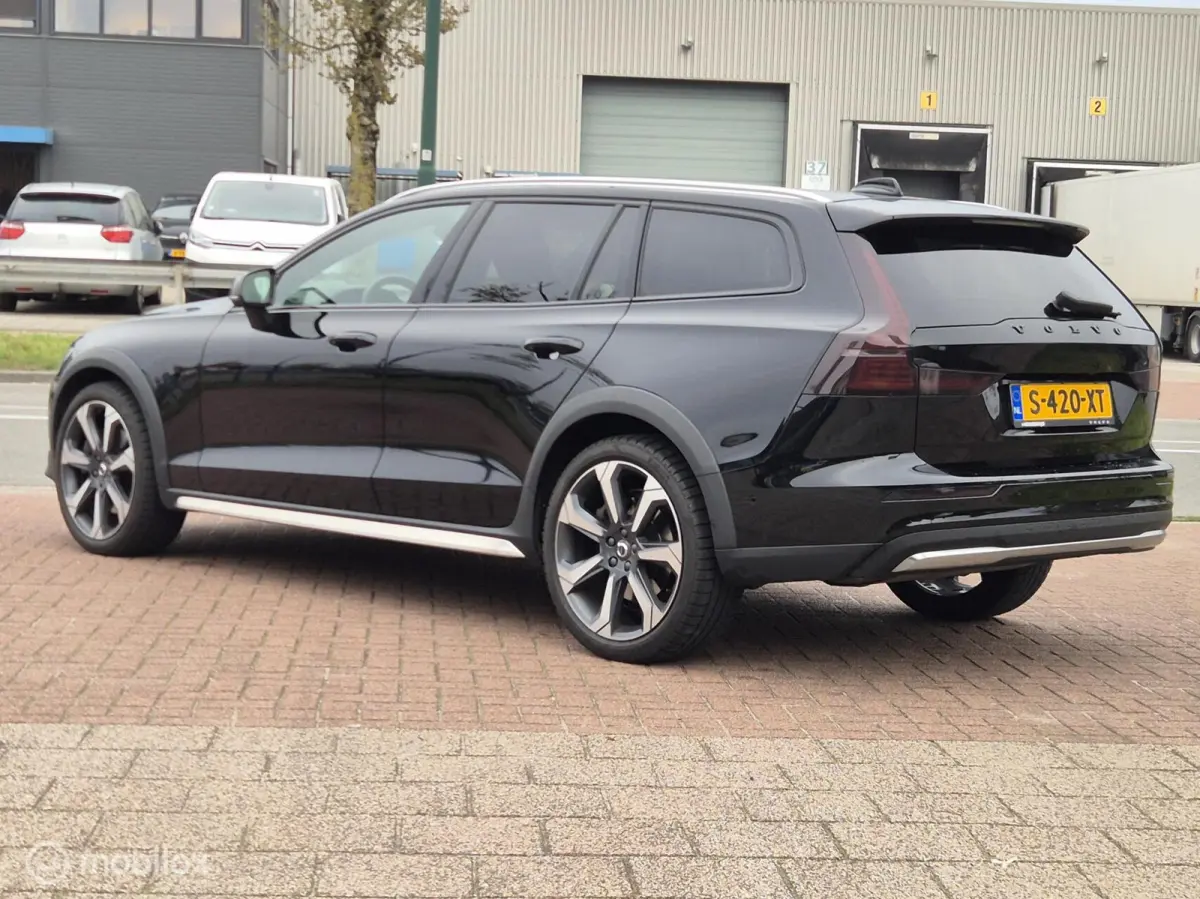 2.0 B5 AWD Ultimate Polestar|Pano|360°
