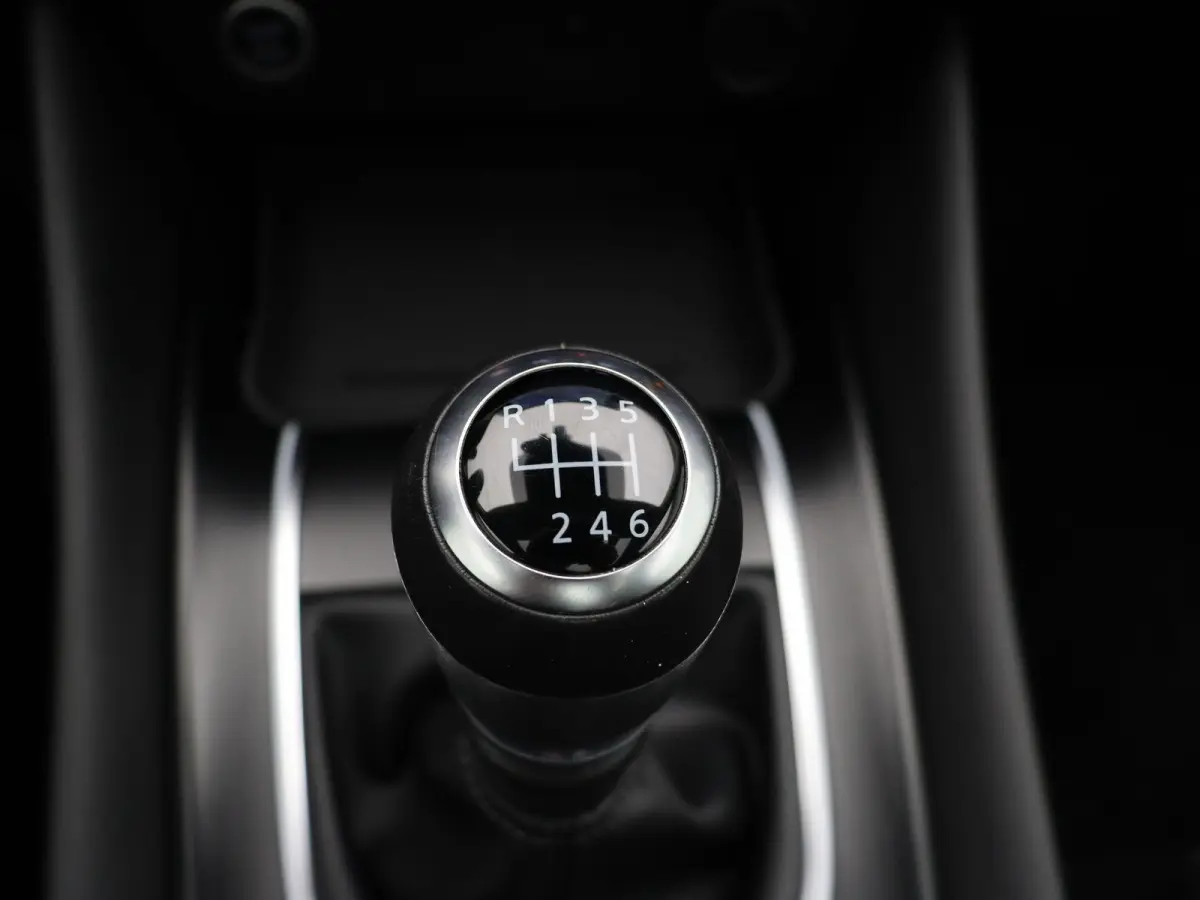 158pk MHEV N-Connecta | Trekhaak | 1650KG Trekgewicht! | Dealeronderhouden! | Lichtmetalen velgen | Achteruitrijcamera | Adaptive Cruise Control |