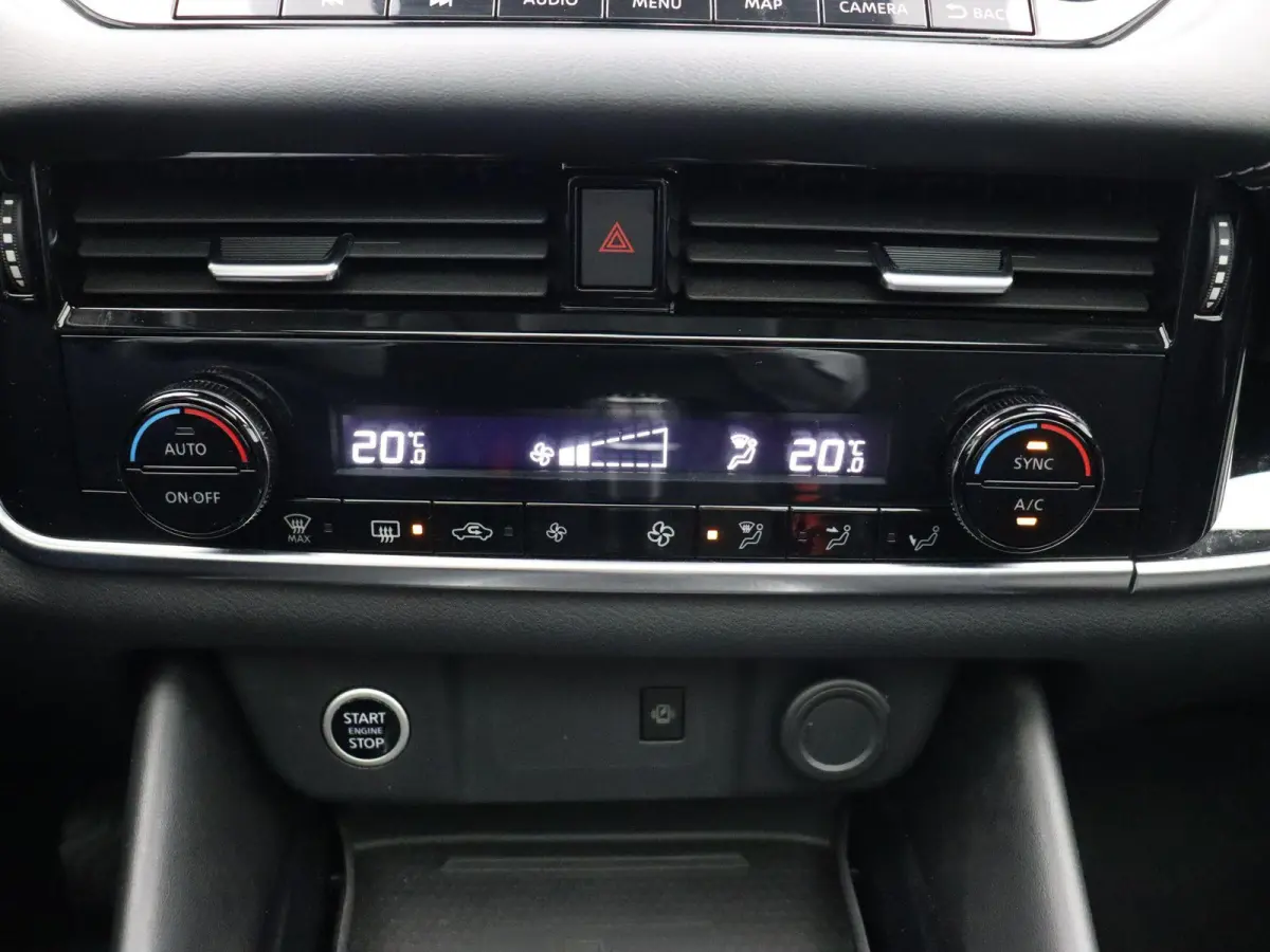 158pk MHEV N-Connecta | Trekhaak | 1650KG Trekgewicht! | Dealeronderhouden! | Lichtmetalen velgen | Achteruitrijcamera | Adaptive Cruise Control |