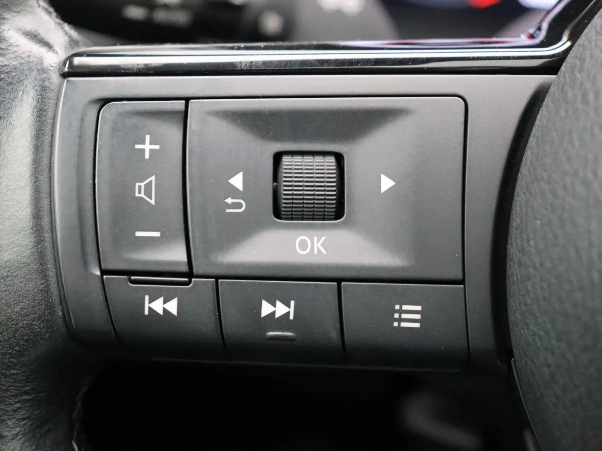 158pk MHEV N-Connecta | Trekhaak | 1650KG Trekgewicht! | Dealeronderhouden! | Lichtmetalen velgen | Achteruitrijcamera | Adaptive Cruise Control |