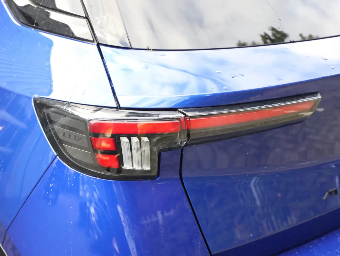 1.2 Turbo Hybrid GS | Draadloos Apple Carplay en Android Auto | Camera | Dodehoek detectie
