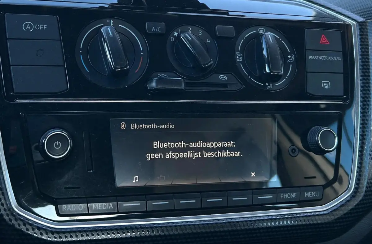 Up! 1.0 BMT move up! | NL AUTO | NAP | DEALERONDERHOUDEN | 5 Deurs | Airco | Bluetooth | DAB+ | Isofix | APK tot 04-07-2027 |