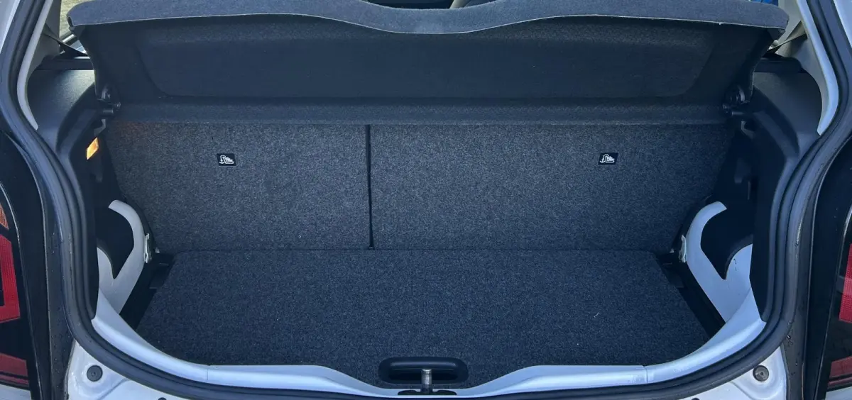 Up! 1.0 BMT move up! | NL AUTO | NAP | DEALERONDERHOUDEN | 5 Deurs | Airco | Bluetooth | DAB+ | Isofix | APK tot 04-07-2027 |