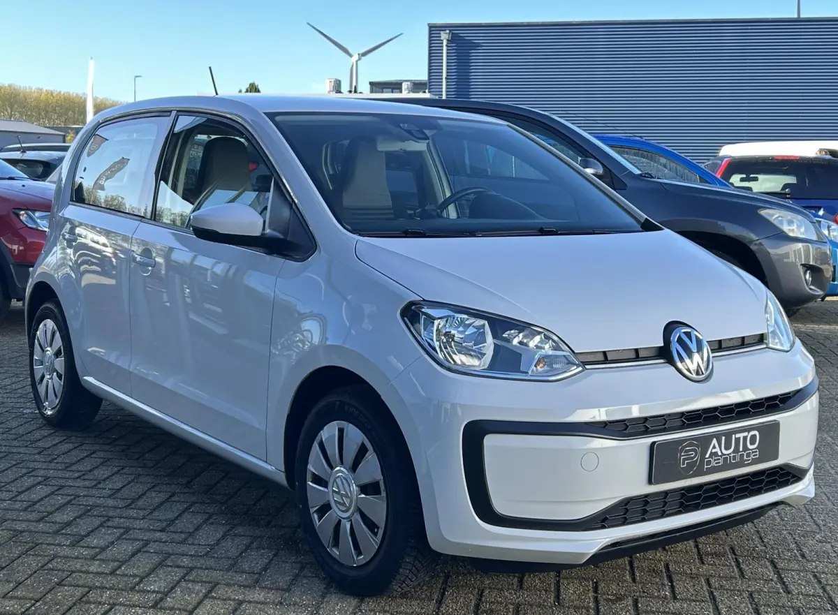 Up! 1.0 BMT move up! | NL AUTO | NAP | DEALERONDERHOUDEN | 5 Deurs | Airco | Bluetooth | DAB+ | Isofix | APK tot 04-07-2027 |