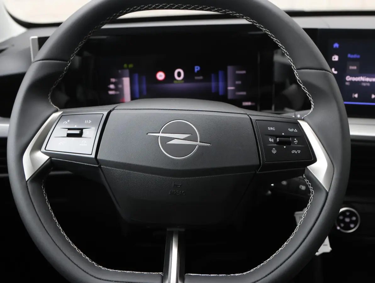 Edition 44 kWh | Accutest 94 % | Camera | Navigatie | Android Auto & Apple Carplay |