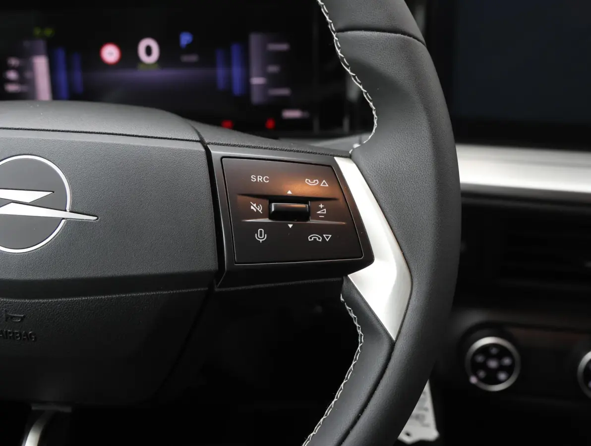 Edition 44 kWh | Accutest 94 % | Camera | Navigatie | Android Auto & Apple Carplay |