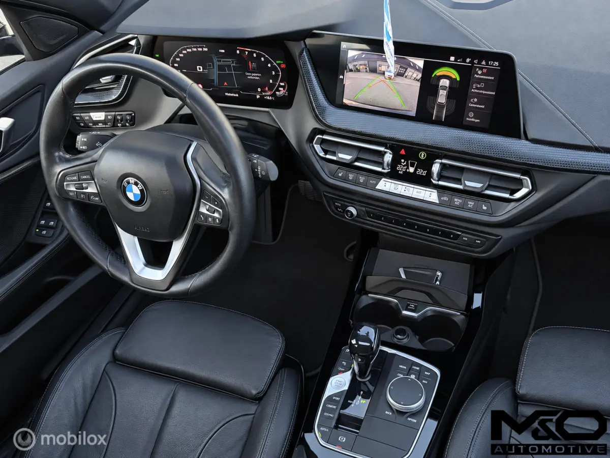 118i Sport High Executive |PANO |STOELVW |CAMERA