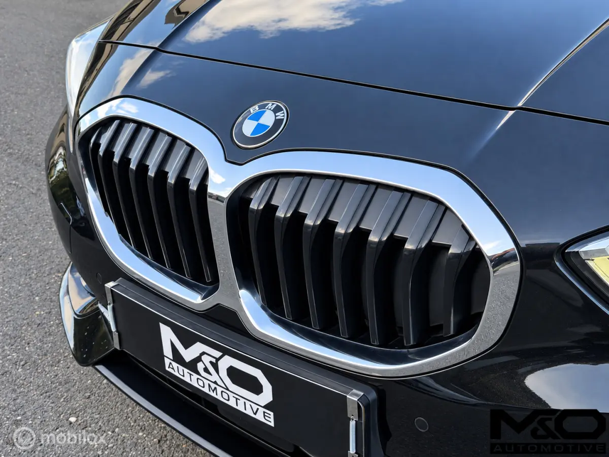118i Sport High Executive |PANO |STOELVW |CAMERA