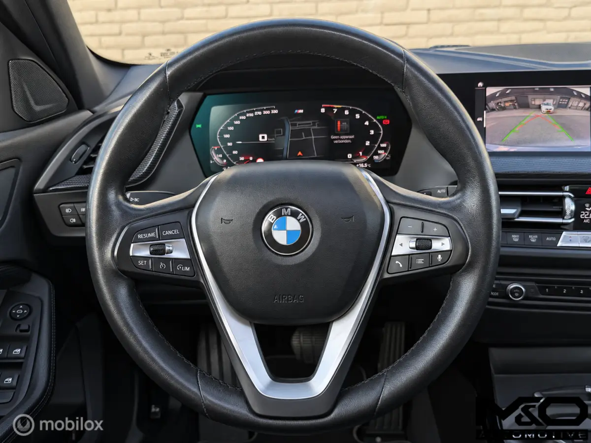 118i Sport High Executive |PANO |STOELVW |CAMERA