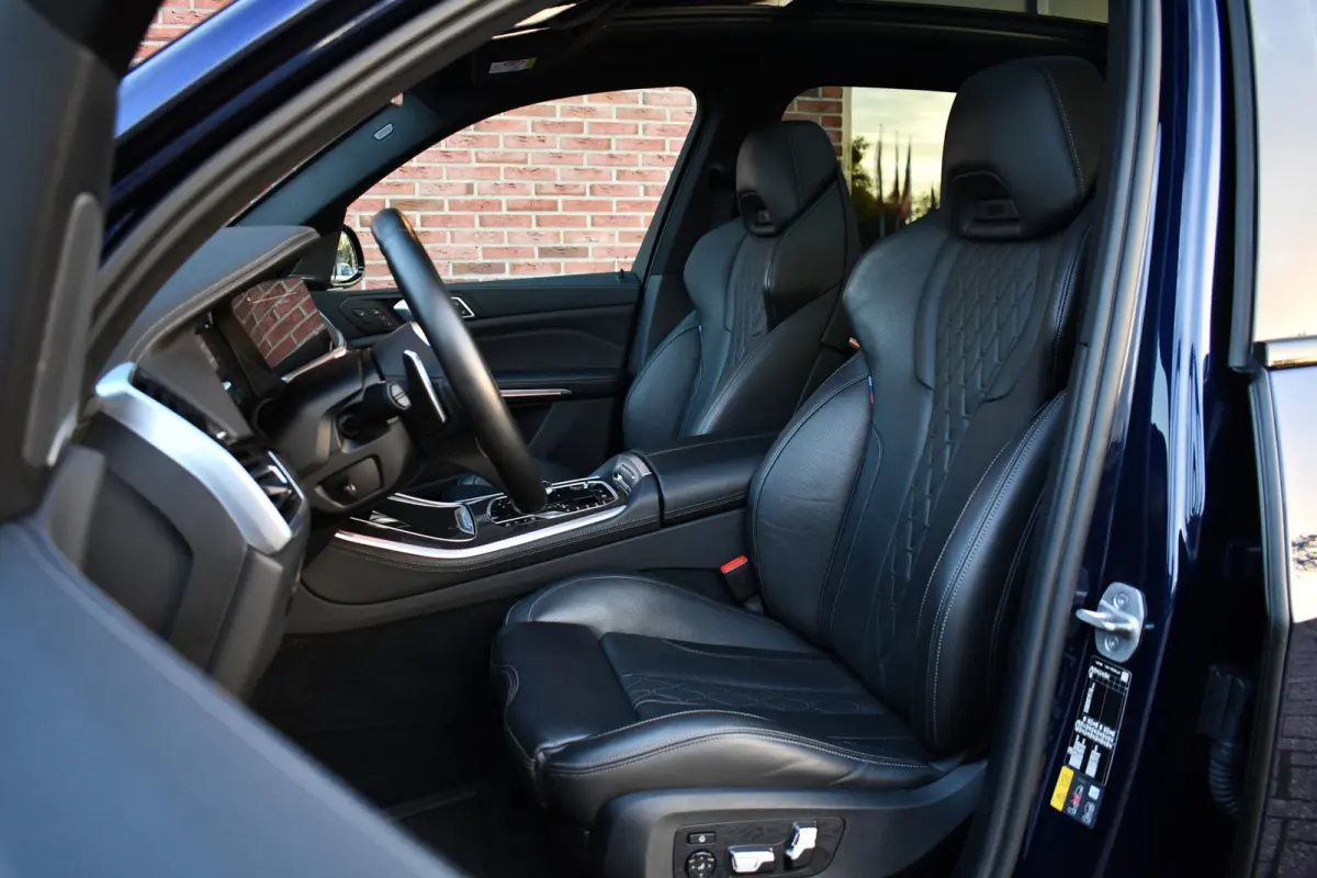 xDrive45e M-Sport Skylounge M-zetels ACC 360 H/K Massage-Ventilatie 4WS 22inch