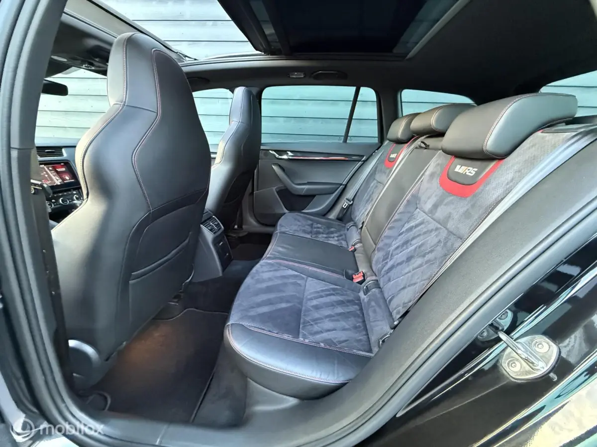 2.0 TSI RS 245 Challenge Pano.dak/Trekhaak