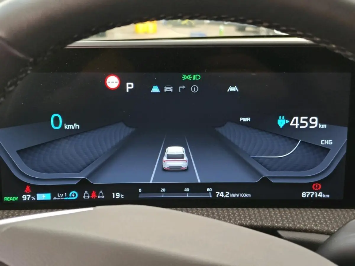 Plus 77.4 kWh SOH 100% I TREKHAAK I LEER I ORG.NL + NAP + DEALER O.H.