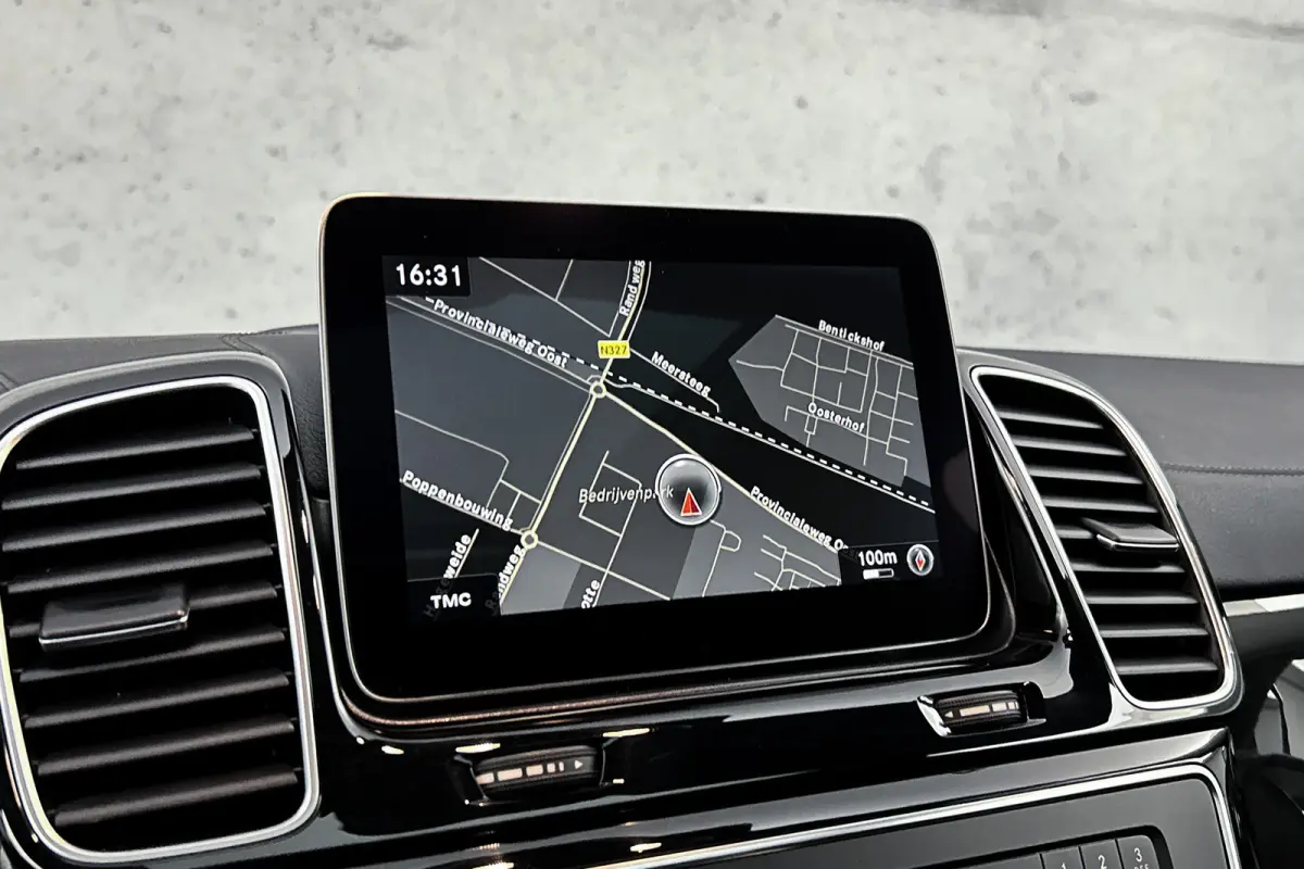 350 d 4MATIC | Luchtvering | Panoramadak | Trekhaak | Lederen bekleding