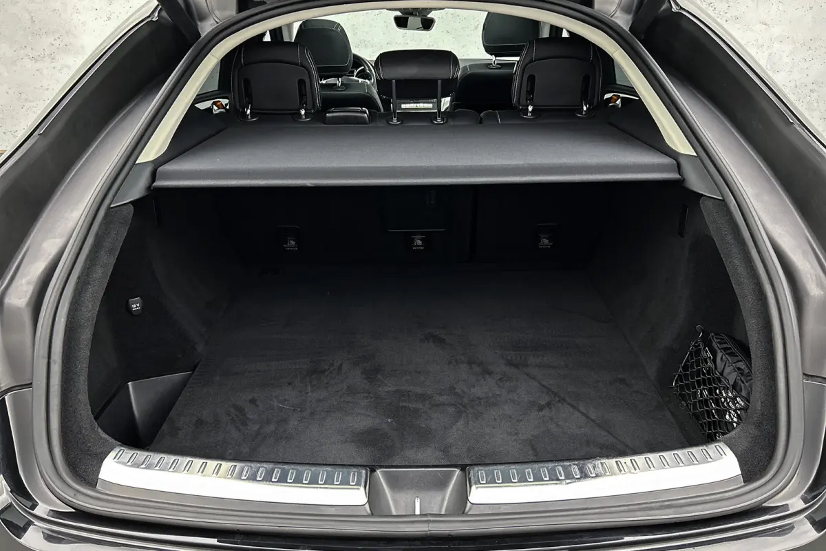 350 d 4MATIC | Luchtvering | Panoramadak | Trekhaak | Lederen bekleding