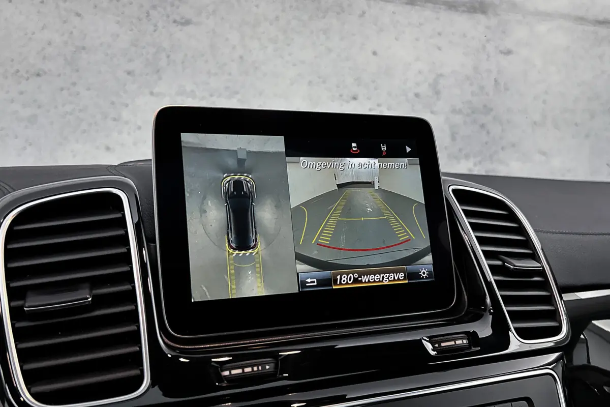 350 d 4MATIC | Luchtvering | Panoramadak | Trekhaak | Lederen bekleding