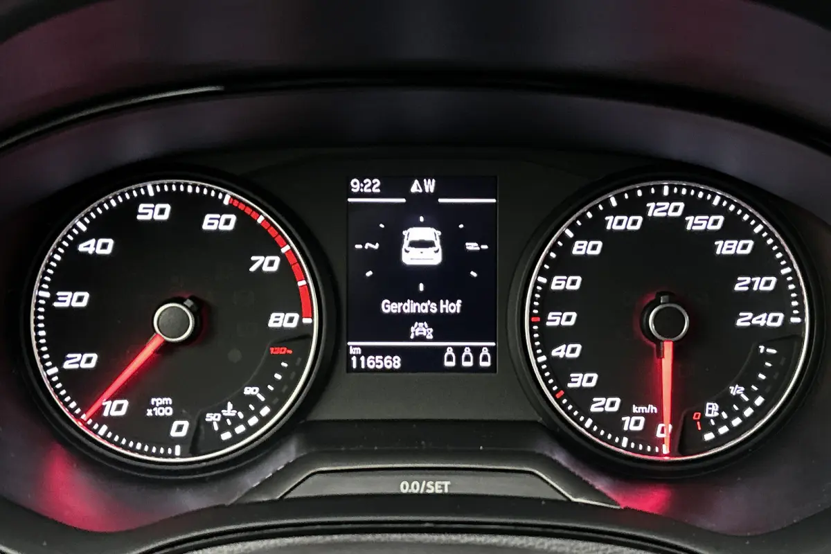 1.0 TSI Style Business Intense | Camera | Adaptieve cruise control | Navigatie