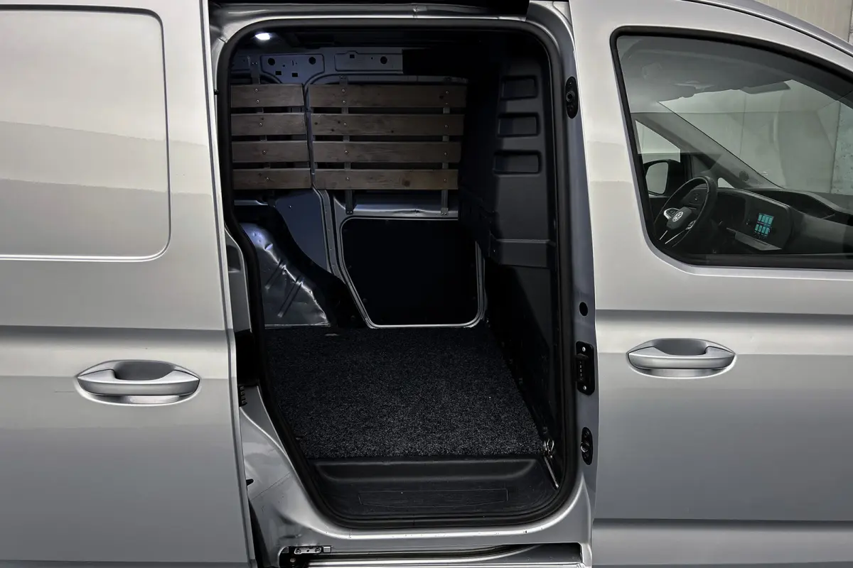 2.0 TDI Comfort | Cruise control | Lichtmetalen velgen | Airco | Parkeersensoren