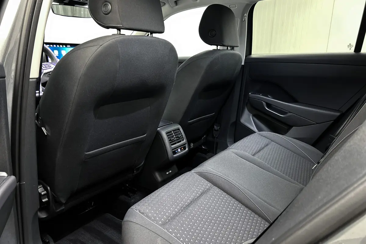 1.5 Life eTSI | Camera | Adaptieve cruise control | Stoelverwarming | LED koplampen