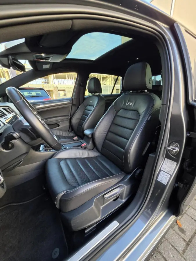 1.5 TSI DSG R-Line/Pano/Virtual/ACC/Leder/Dode/Lane/Camara/Navi/Keyless/Led/