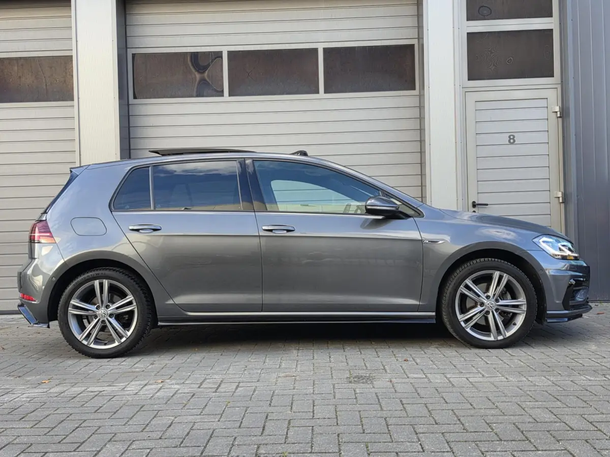1.5 TSI DSG R-Line/Pano/Virtual/ACC/Leder/Dode/Lane/Camara/Navi/Keyless/Led/