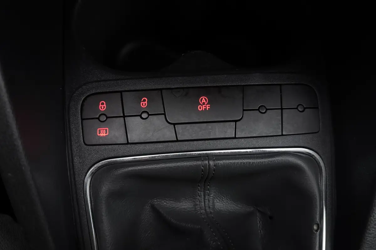 1.0 EcoTSI Style Connect
